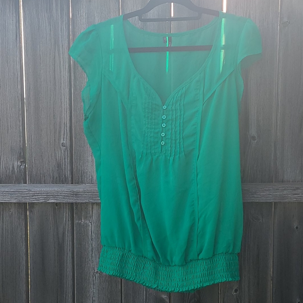 Maurices L Green Sheer Short-Sleeve Blouse EUC